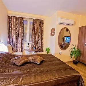 hotel-color-varna.varna-hotels.com/